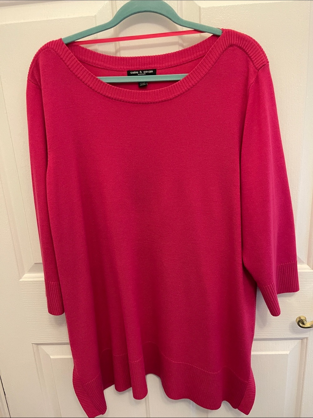Cable & Gauge Bright Deep Pink Knit Sweater